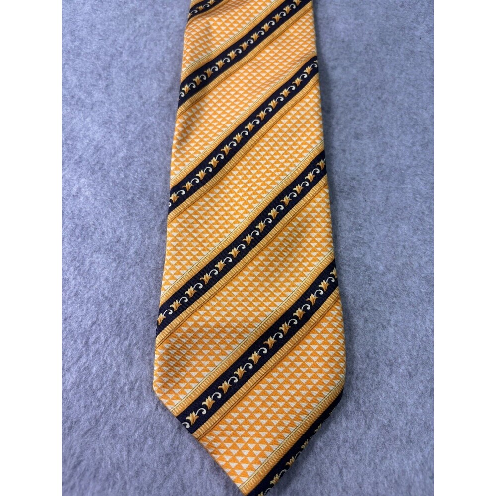 Vintage Gianni Versace Tie‎ Baroque Striped Yellow White L:56” W:3.5” 90’s